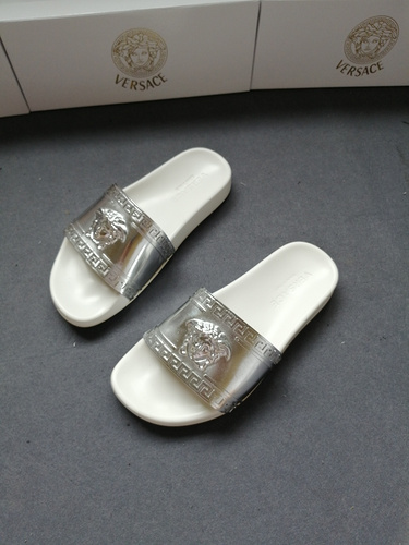 Mixed Brand Slippers Unisex ID:202004a63